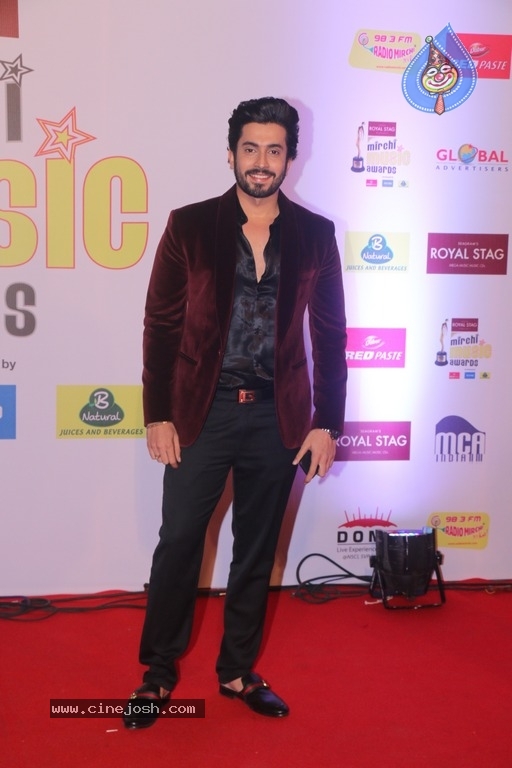 Mirchi Music Awards 2018 - 15 / 58 photos
