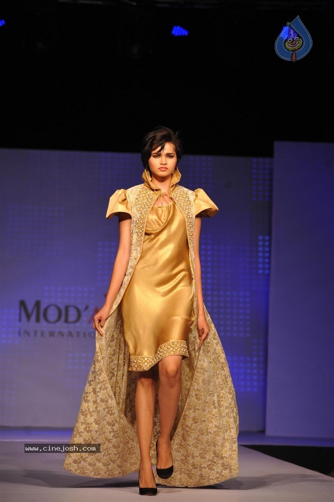 ModArt International Annual Graduating Fashion Show - 6 / 137 photos