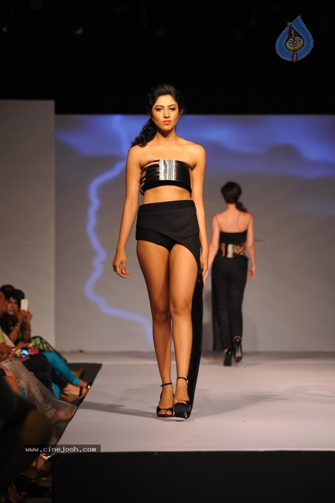 ModArt International Annual Graduating Fashion Show - 13 / 137 photos