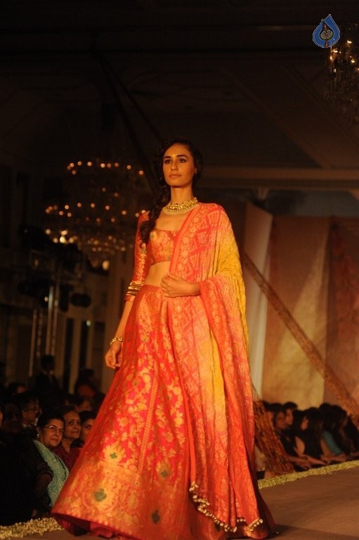 Models Walk the Ramp at Sahachari Foundation Event - 6 / 42 photos