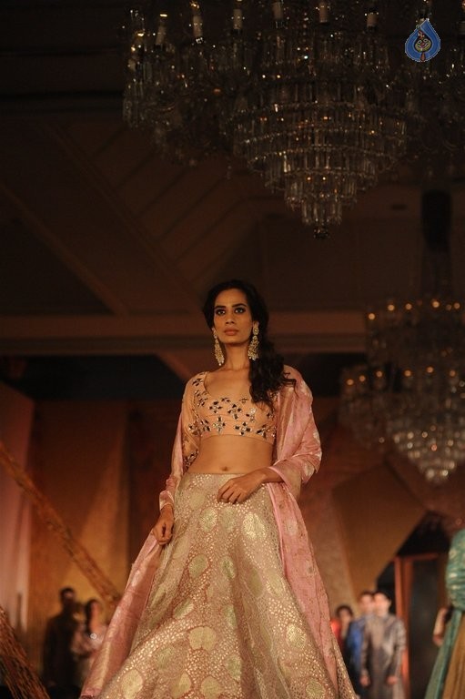 Models Walk the Ramp at Sahachari Foundation Event - 37 / 42 photos