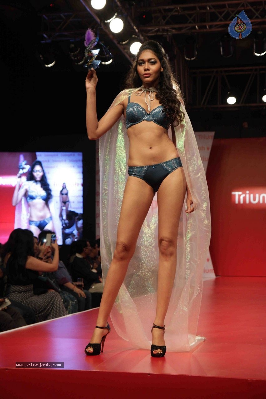 Models walk the Ramp at the Triumph Fashion Show 2015 - 15 / 52 photos