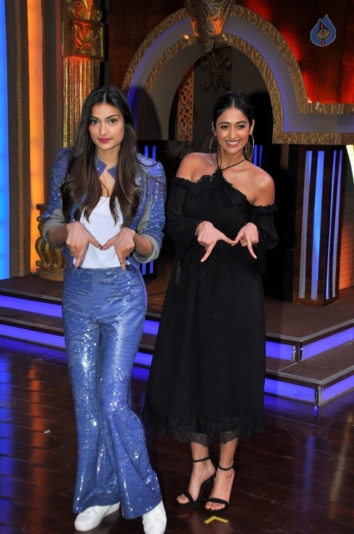 Mubarakan Team at Sabse Bada Kalakar Show - 11 / 27 photos