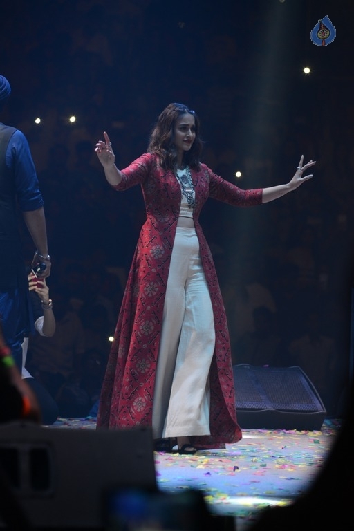 Mubarakan Team Celebrates The Spirit of Sadbhawna Diwas - 28 / 63 photos