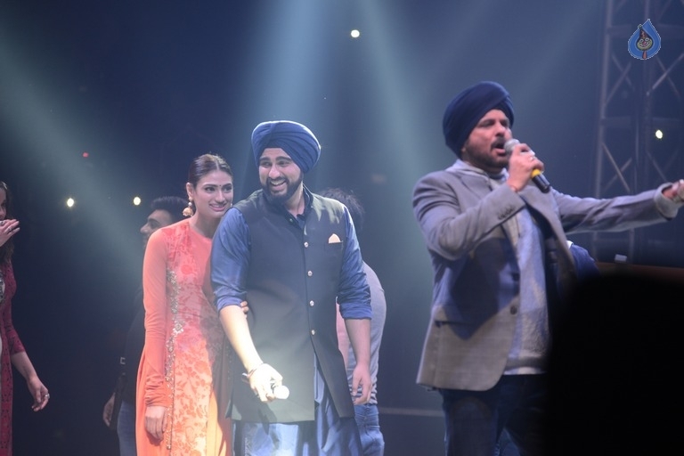 Mubarakan Team Celebrates The Spirit of Sadbhawna Diwas - 52 / 63 photos