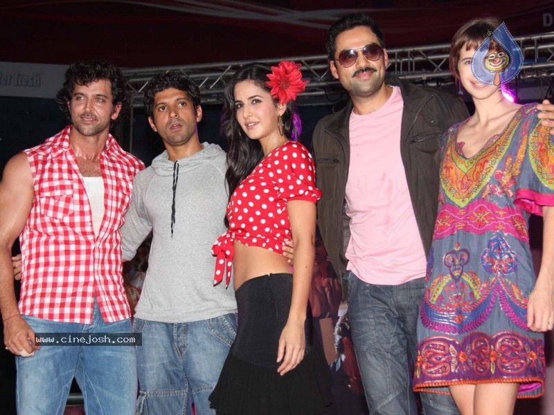 Music Launch of Zindagi Na Milegi Dobara - 14 / 38 photos