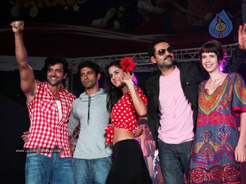 Music Launch of Zindagi Na Milegi Dobara - 34 / 38 photos