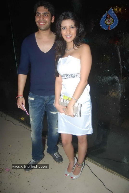 Na Jaane Kabse Music Launch - 22 / 30 photos