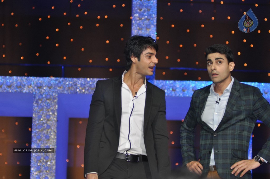 Nach Baliye 5 Launch Event - 39 / 57 photos