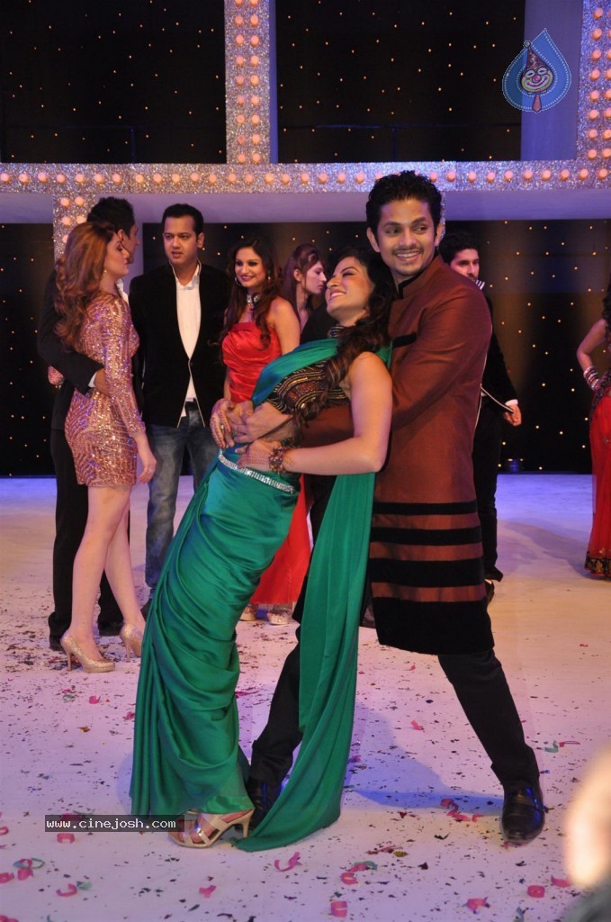 Nach Baliye 5 Launch Event - 40 / 57 photos