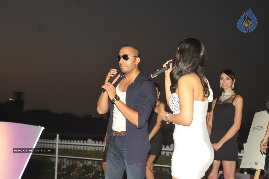 Nakshatra Guineas Race 2012 Event - 9 / 60 photos