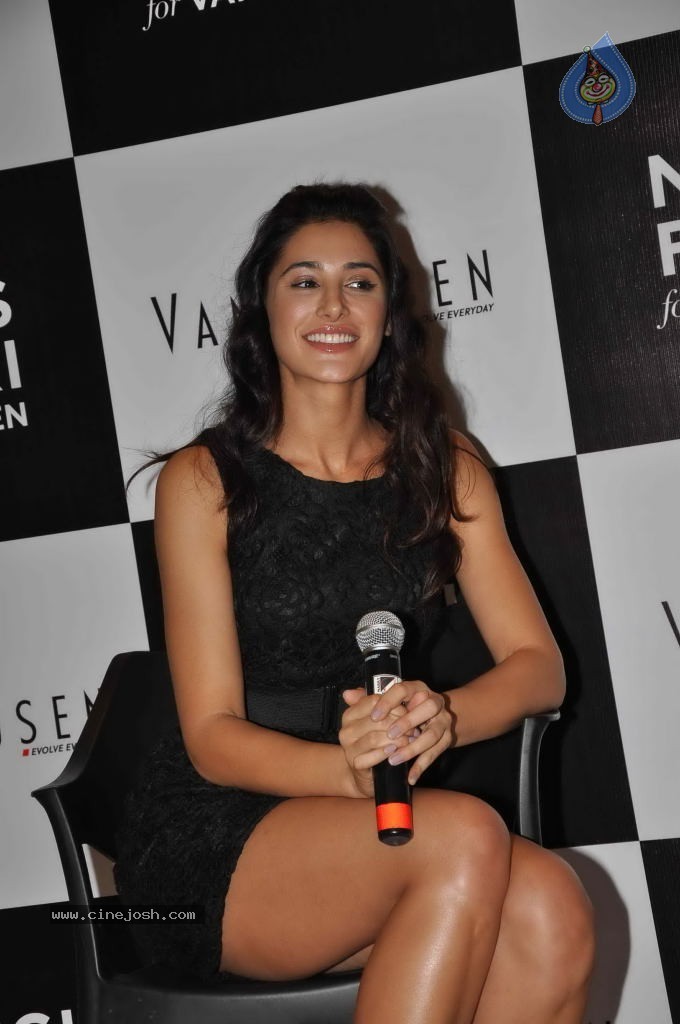 Nargis Fakhri Face of Van Heusen Woman - 17 / 63 photos