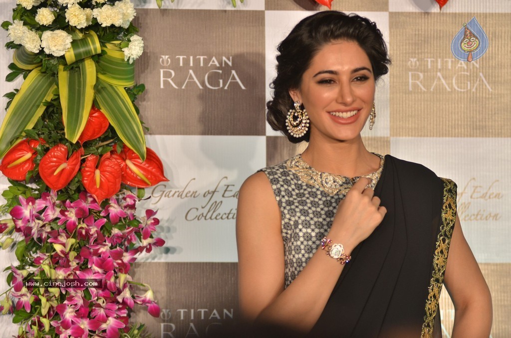 Nargis Fakhri Launches Titan Watches Collection  - 33 / 50 photos