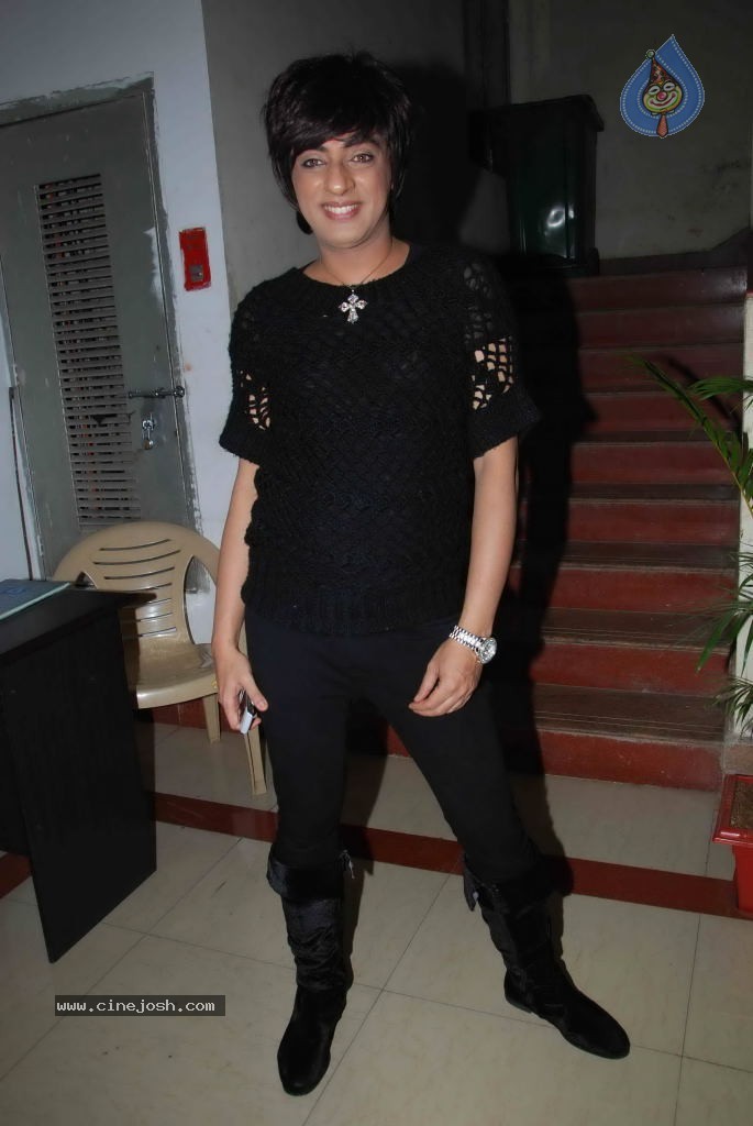 Natasha Birthday Bash - 19 / 64 photos