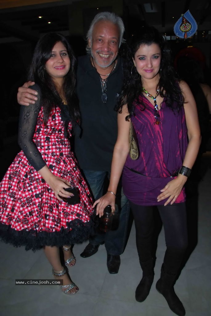 Natasha Birthday Bash - 31 / 64 photos