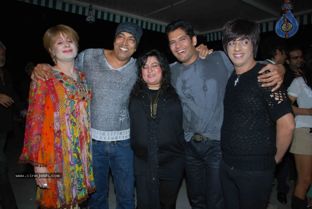 Natasha Birthday Bash - 36 / 64 photos