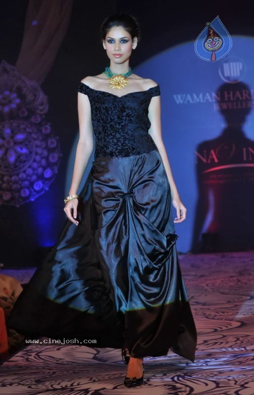NAVINYA Fusion Collection Launch Fashion Show - 32 / 63 photos