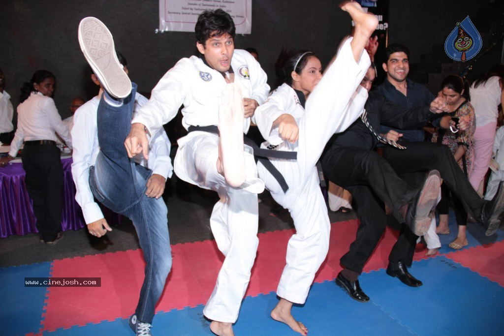 Neetu Chandra at Taekwondo Challenge 2102 Event - 40 / 82 photos