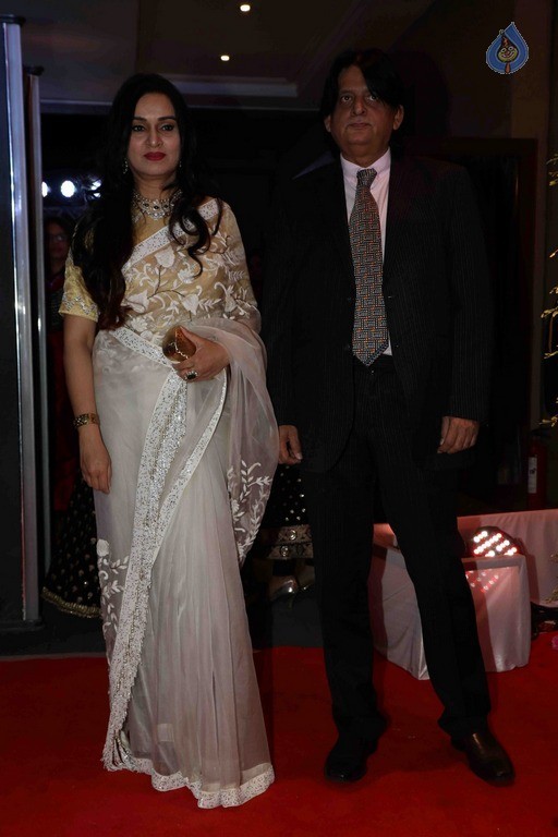 Neil Nitin Mukesh Wedding Reception Photos - 34 / 57 photos