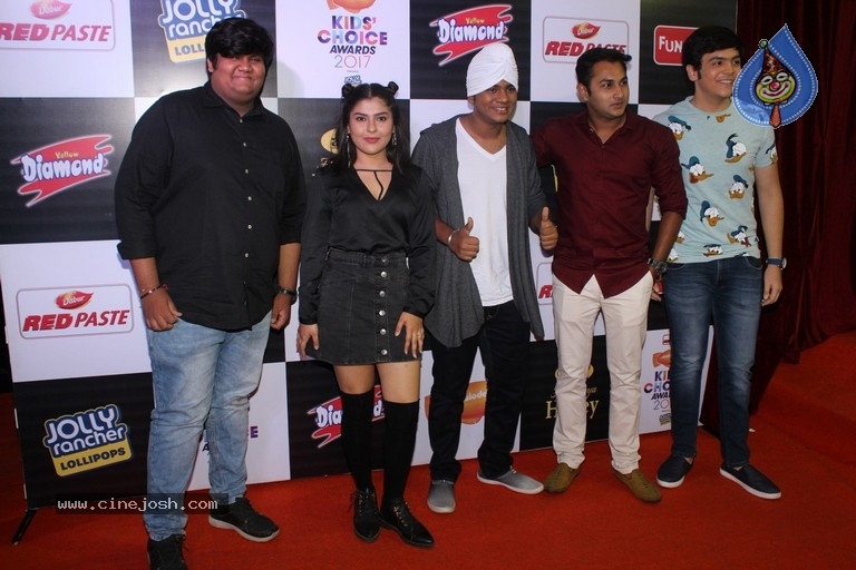 Nickelodeon Kids Choice Awards 2017 Orange Carpet - 1 / 36 photos