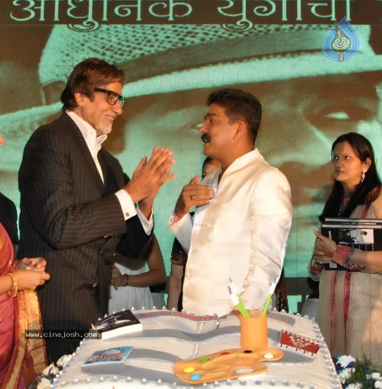 Nitin Chandrakant Desai Book Launch - 39 / 47 photos