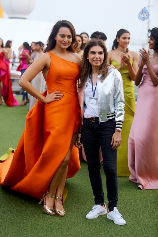 Opening Of Lakme Fashion Week - 2 / 80 photos