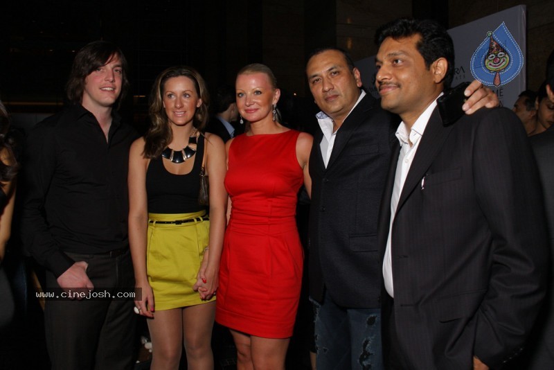  Page 3 Celebs at Sabyasachi Party at LFW  - 12 / 37 photos