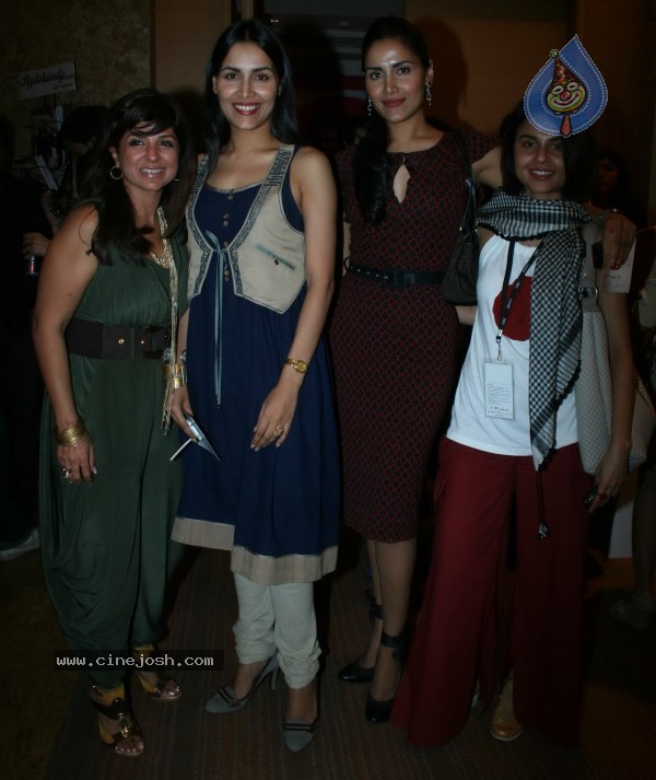  Page 3 Celebs at Sabyasachi Party at LFW  - 26 / 37 photos