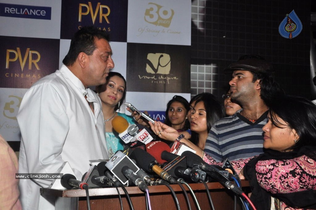 Parinda Bollywood Movie Premiere Show - 10 / 68 photos