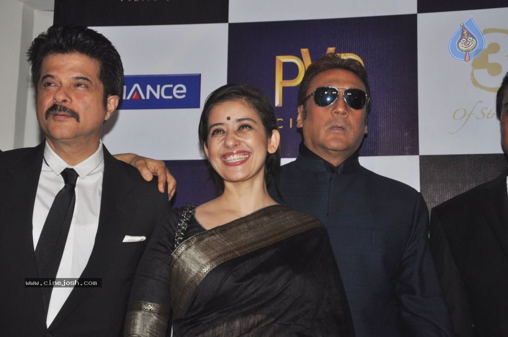 Parinda Bollywood Movie Premiere Show - 24 / 68 photos