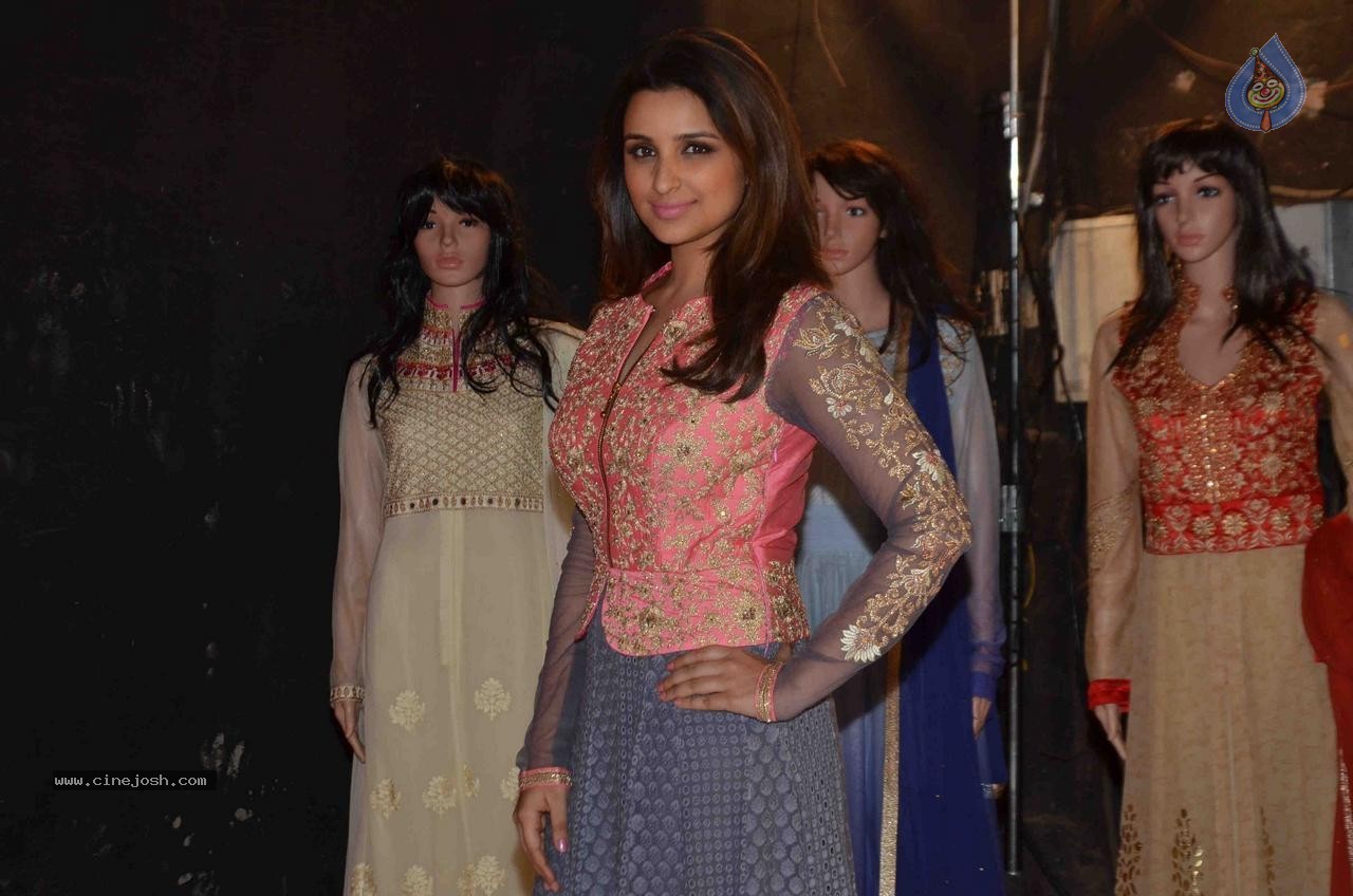 Parineeti Chopra Launches SIYA Fashion Brand - 35 / 44 photos