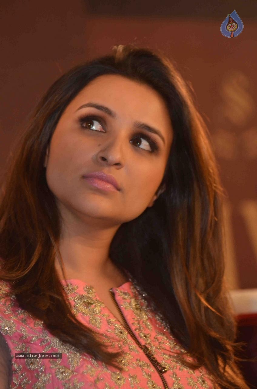 Parineeti Chopra Launches SIYA Fashion Brand - 41 / 44 photos