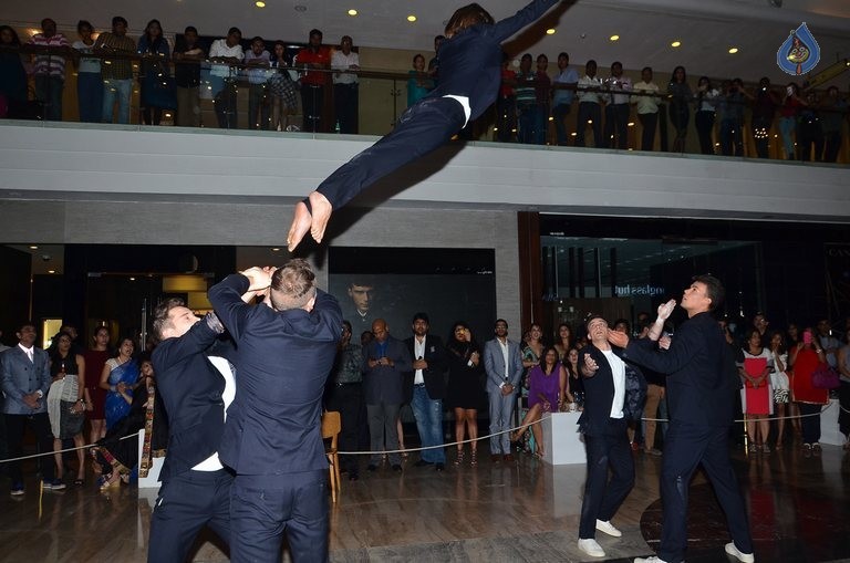 Paul Smith A Suit to Travel In Event - 30 / 33 photos