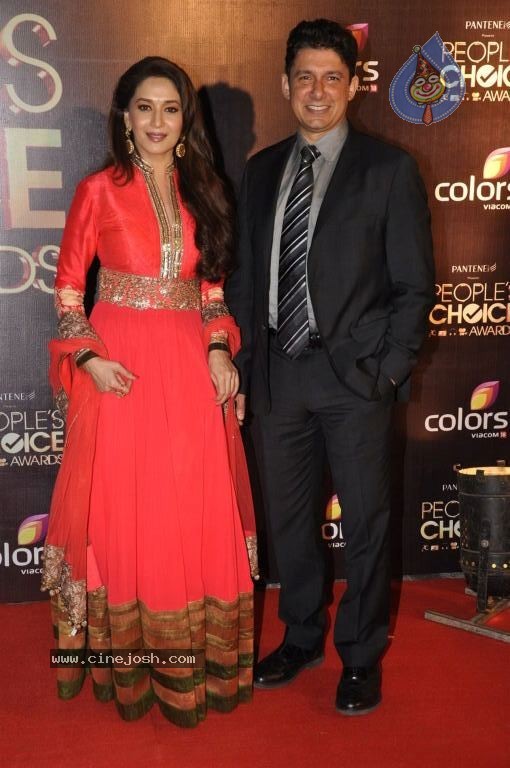 Hot Bolly Celebs at People's Choice Awards 2012 - 135 / 150 photos