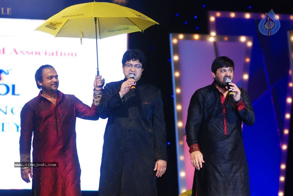 Pidilite 8th Annual Caring with Style Fashion Show - 39 / 127 photos