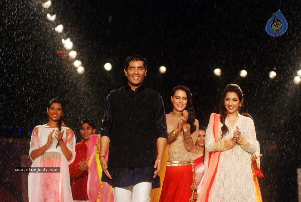 Pidilite 8th Annual Caring with Style Fashion Show - 106 / 127 photos