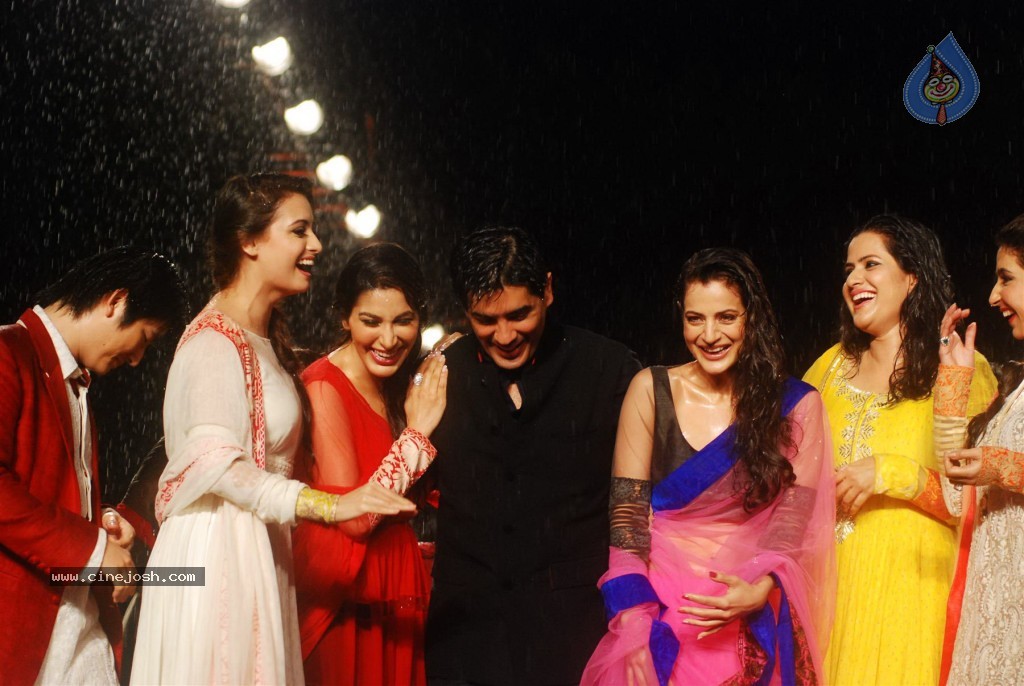 Pidilite 8th Annual Caring with Style Fashion Show - 117 / 127 photos