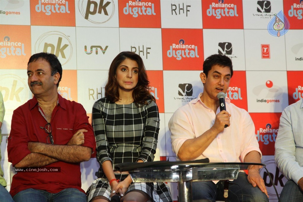 PK Official Mobile Game Launch - 33 / 69 photos