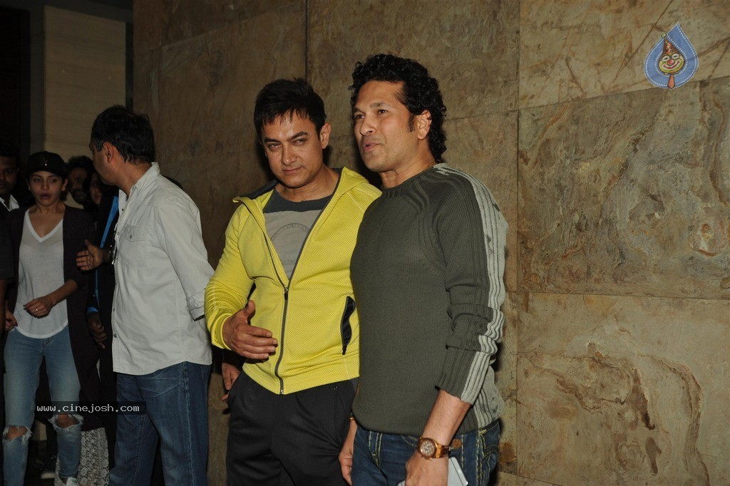 PK Special Screening for Sachin - 14 / 81 photos