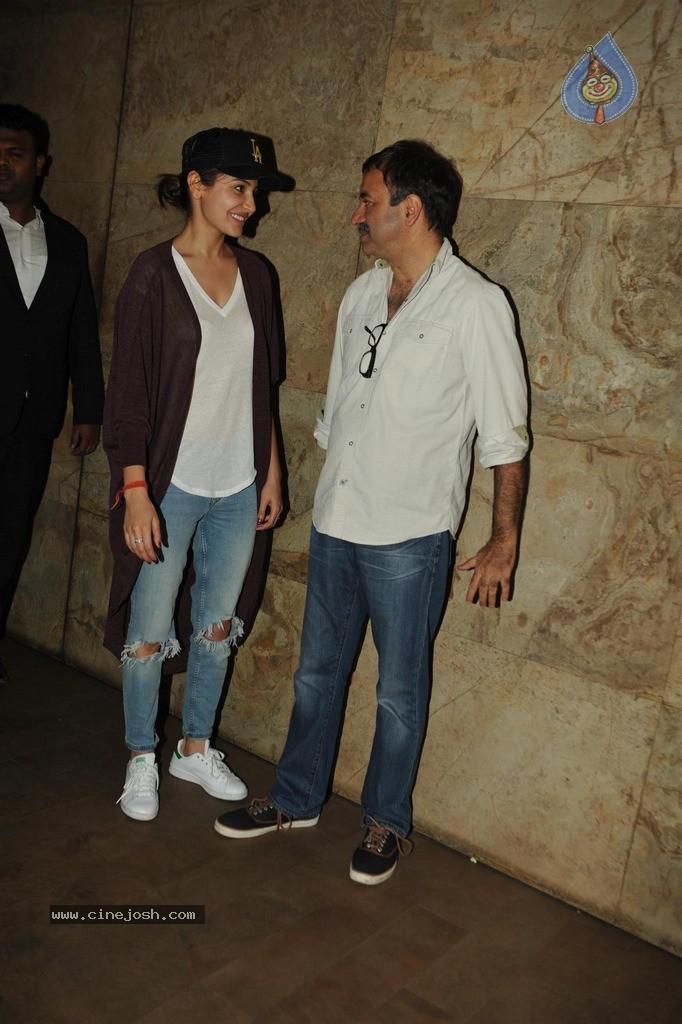 PK Special Screening for Sachin - 52 / 81 photos