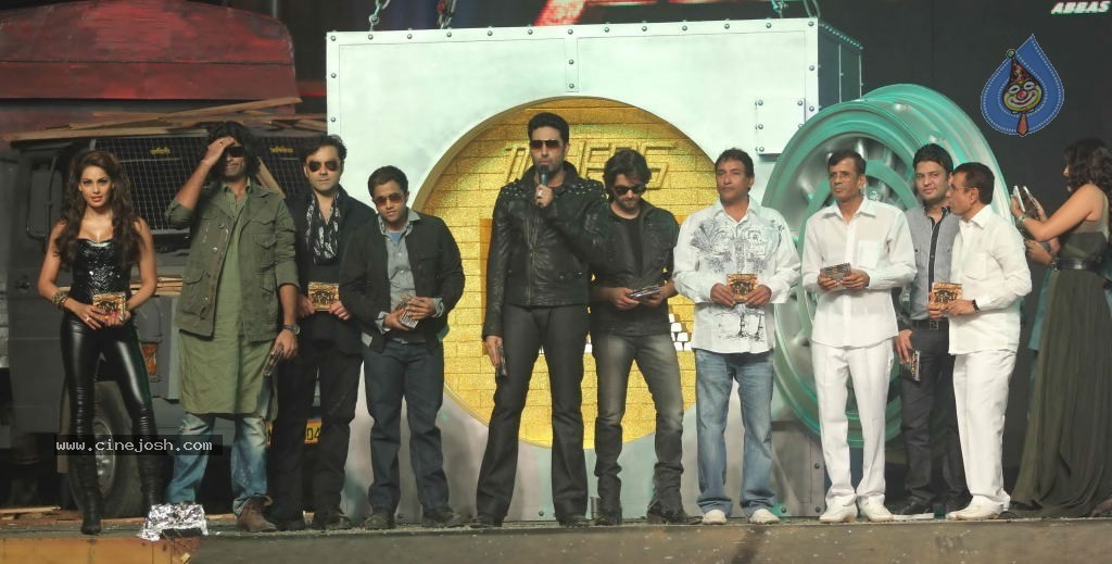 Players Movie Music Launch - 99 / 109 photos