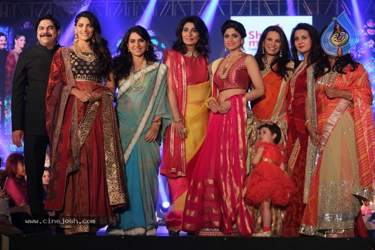 Pooja Hegde and Shamita Shetty at She Matters Fashion Show Photos - 35 / 55 photos