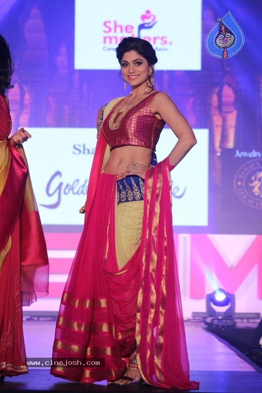 Pooja Hegde and Shamita Shetty at She Matters Fashion Show Photos - 44 / 55 photos