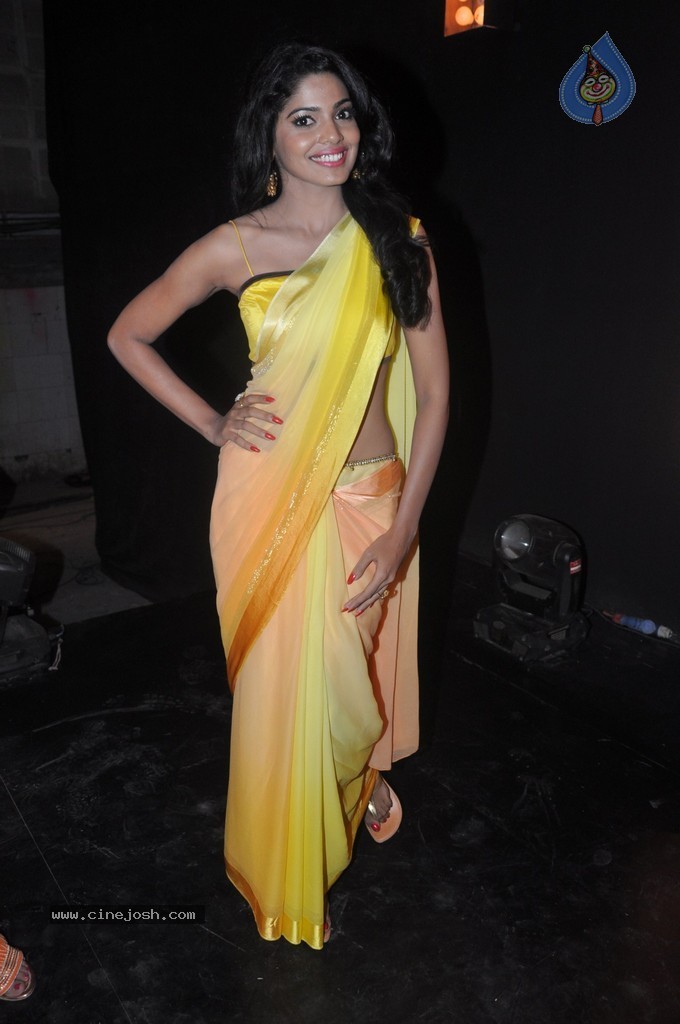 Poshter Boyz Movie Promotional Song Shoot - 6 / 28 photos