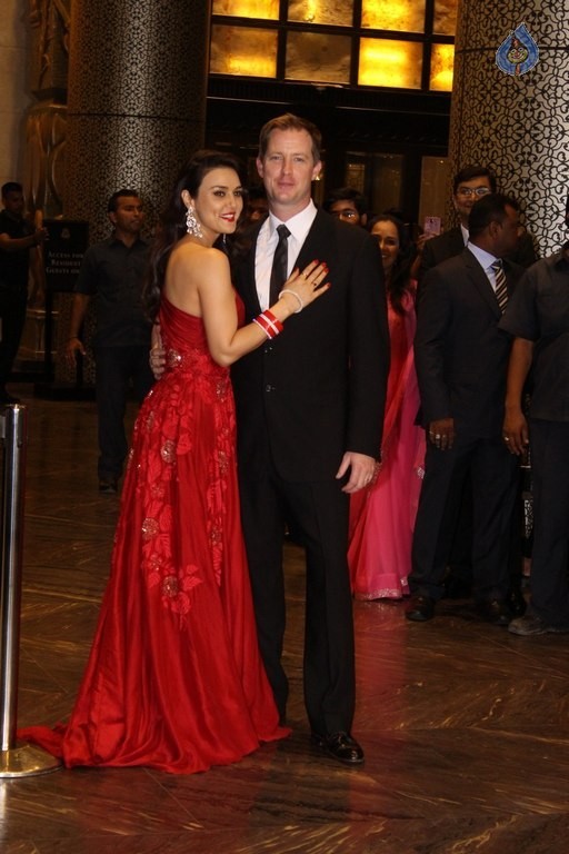 Preity Zinta Reception Party - 9 / 34 photos