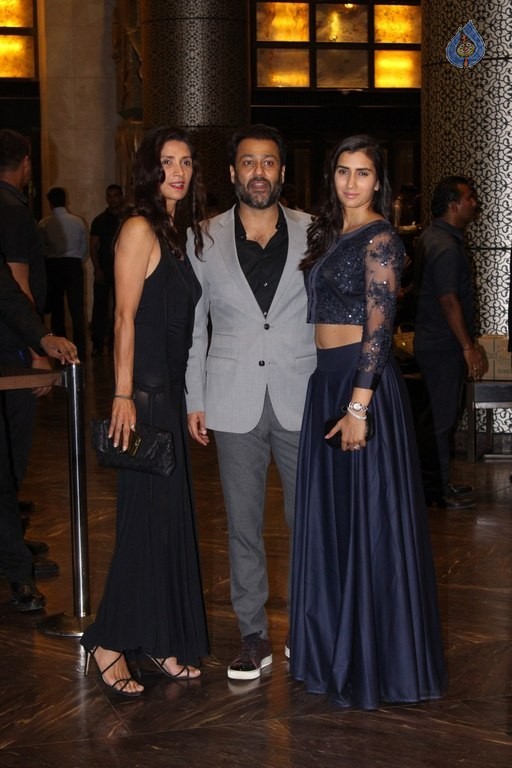 Preity Zinta Reception Party - 16 / 34 photos