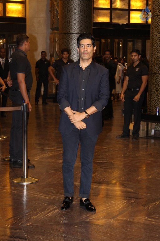 Preity Zinta Reception Party - 29 / 34 photos