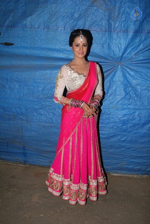 Prem Rata Dhan Payo Promotions On Life OK Channel - 34 / 62 photos