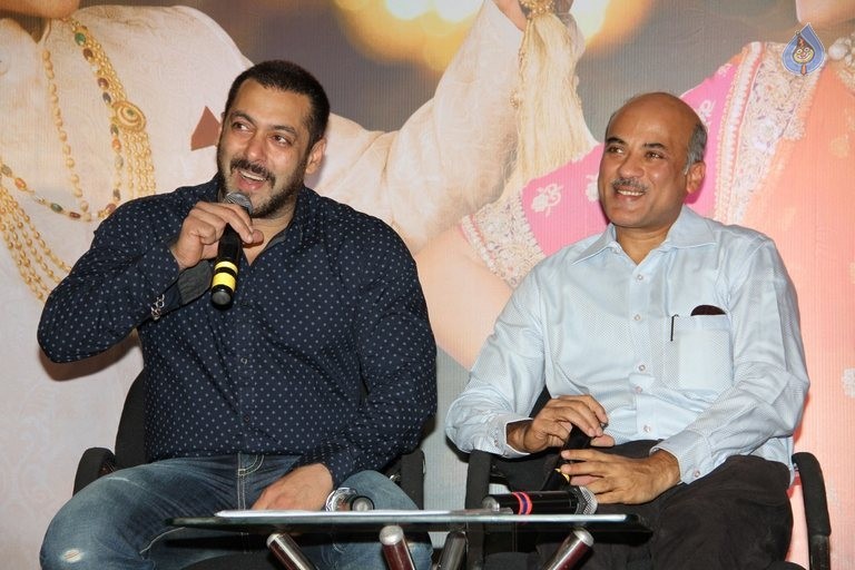 Prem Ratan Dhan Payo Press Meet - 7 / 29 photos