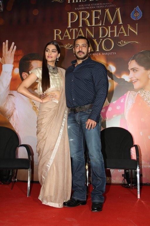 Prem Ratan Dhan Payo Press Meet - 25 / 29 photos